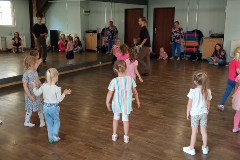 Zajęcia Rytmodance dla dzieci 4-5,5 lat