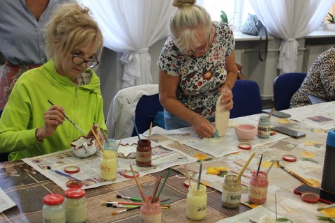 Warsztaty garncarstwa dla seniorów