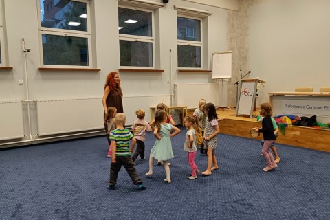 Zajęcia umuzykalniające dla dzieci w wieku 4-5 lat