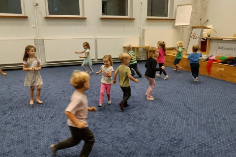 Zajęcia umuzykalniające dla dzieci w wieku 4-5 lat