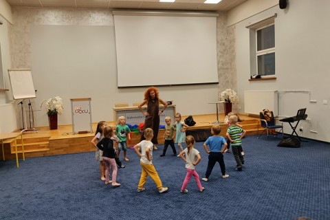 Zajęcia umuzykalniające dla dzieci w wieku 4-5 lat