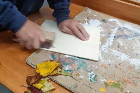 Warsztaty dla dzieci 10+ „Zabawy z drewnem”