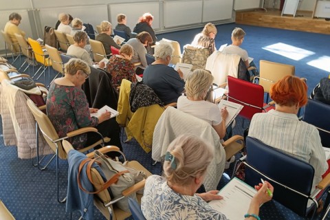 Ćwiczenia pamięci i koncentracji seniorów