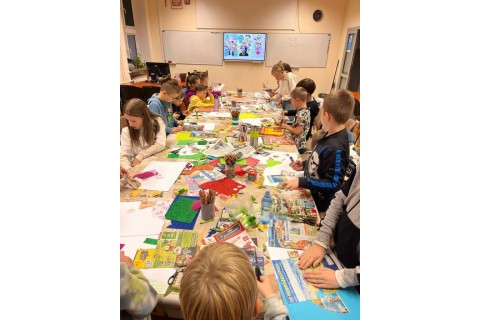 Warsztaty kreatywne dla dzieci od 8 lat - metoda kolażu