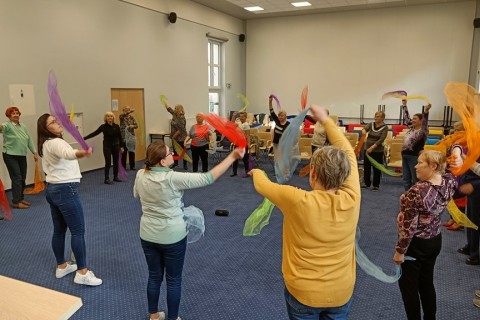ĆWICZENIA PAMIĘCI I KONCENTRACJI SENIORÓW NA WESOŁO