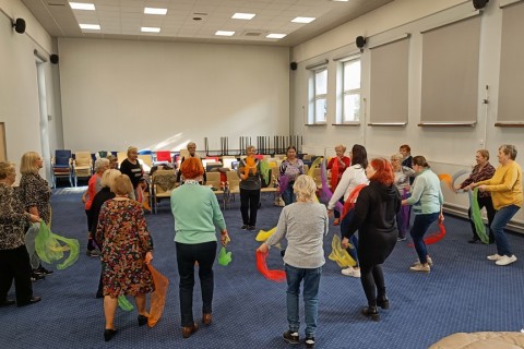 ĆWICZENIA PAMIĘCI I KONCENTRACJI SENIORÓW NA WESOŁO