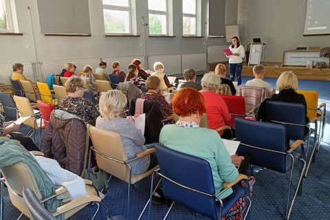 ĆWICZENIA PAMIĘCI I KONCENTRACJI SENIORÓW NA WESOŁO