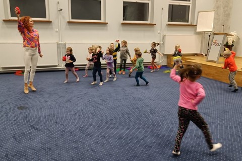 Zajęcia umuzykalniające dla dzieci w wieku 4-5 lat