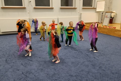 Zajęcia umuzykalniające dla dzieci w wieku 4-5 lat