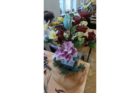 Warsztaty florystyczne dla seniorów - kompozycje na groby