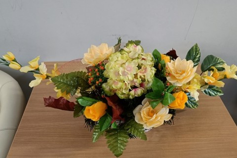 Warsztaty florystyczne dla seniorów - kompozycje na groby