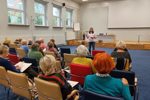 Ćwiczenia pamięci i koncentracji seniorów