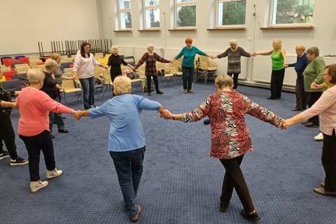 Ćwiczenia pamięci i koncentracji seniorów
