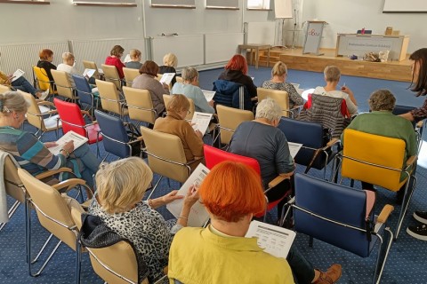 ĆWICZENIA PAMIĘCI I KONCENTRACJI SENIORÓW NA WESOŁO