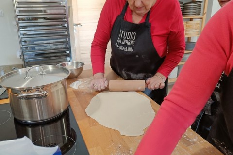 Warsztaty kulinarne dla seniorów - pierogi świata