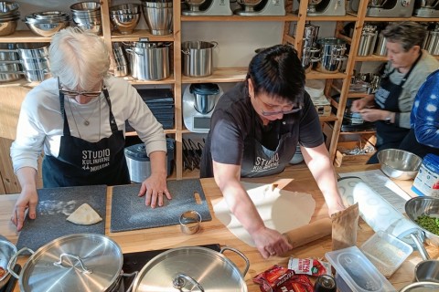 Warsztaty kulinarne dla seniorów - pierogi świata