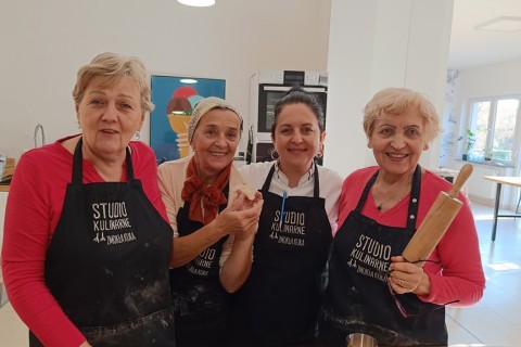 Warsztaty kulinarne dla seniorów - pierogi świata