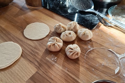 Warsztaty kulinarne dla seniorów - pierogi świata