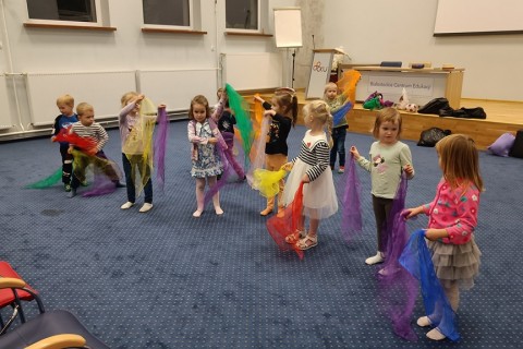 Zajęcia umuzykalniające dla dzieci w wieku 4-5 lat