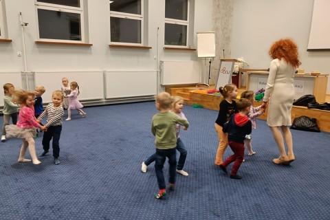 Zajęcia umuzykalniające dla dzieci w wieku 4-5 lat