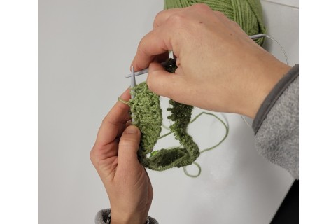 Warsztaty robienia na drutach dla początkujących