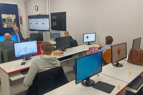 Warsztaty druku 3D oraz modelowania 3D dla dorosłych i młodzieży