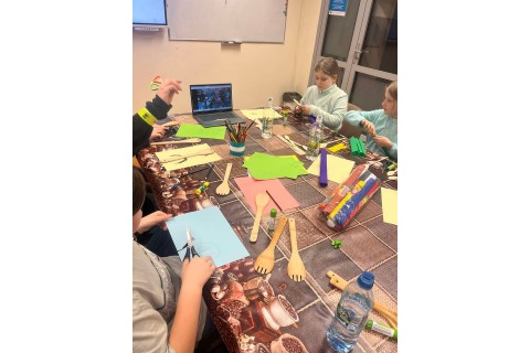 Warsztaty kreatywne dla dzieci od 7 lat Drewniane Kukiełki na łyżkach