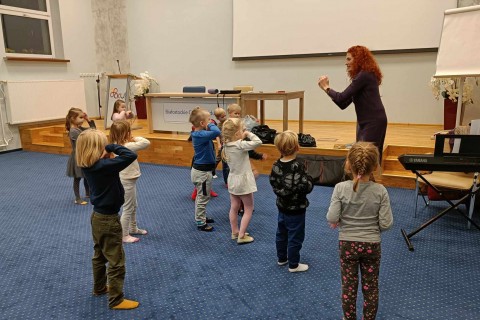 Zajęcia umuzykalniające dla dzieci w wieku 4-5 lat