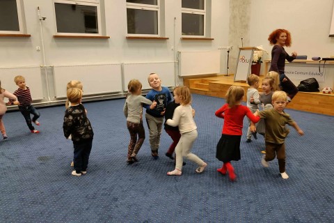 Zajęcia umuzykalniające dla dzieci w wieku 4-5 lat