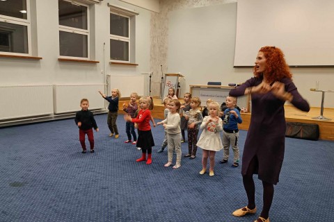 Zajęcia umuzykalniające dla dzieci w wieku 4-5 lat