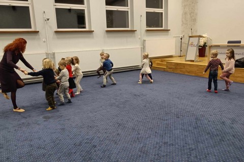 Zajęcia umuzykalniające dla dzieci w wieku 4-5 lat