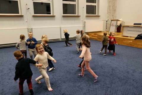 Zajęcia umuzykalniające dla dzieci w wieku 4-5 lat