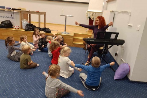 Zajęcia umuzykalniające dla dzieci w wieku 4-5 lat