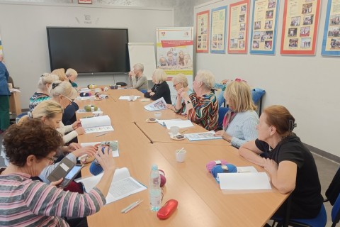 Warsztaty szydełkowania dla seniorów