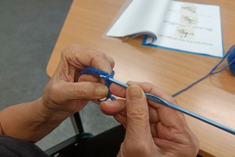 Warsztaty szydełkowania dla seniorów