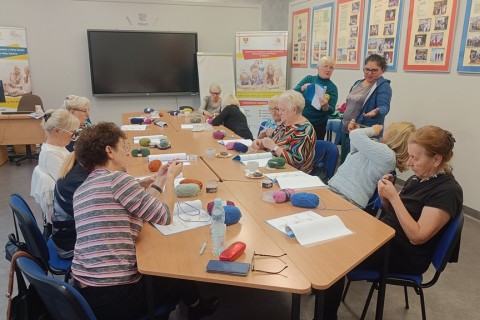 Warsztaty szydełkowania dla seniorów