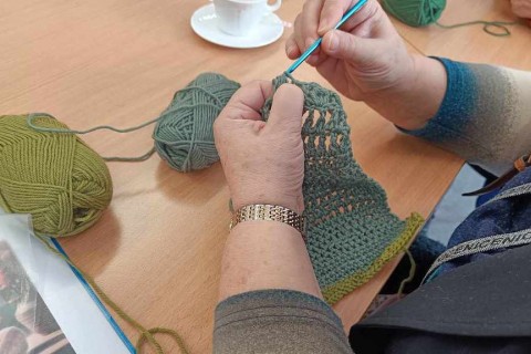 Warsztaty szydełkowania dla seniorów