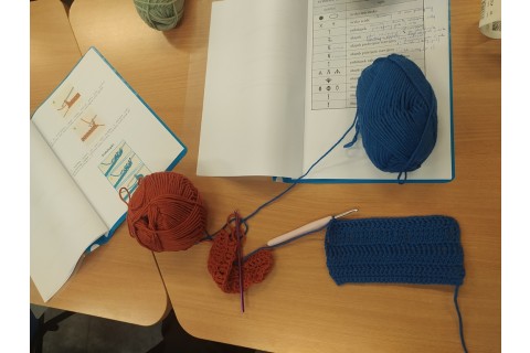 Warsztaty szydełkowania dla seniorów