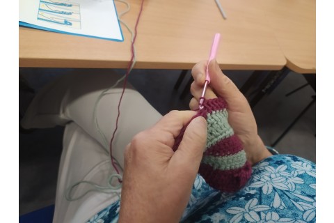 Warsztaty szydełkowania dla seniorów