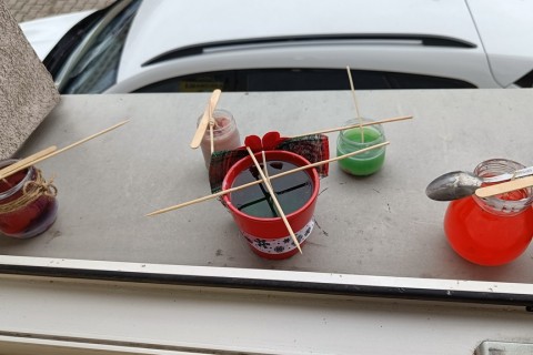 Warsztaty kreatywne dla seniorów - tworzenie świec