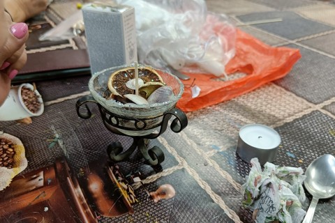 Warsztaty kreatywne dla seniorów - tworzenie świec