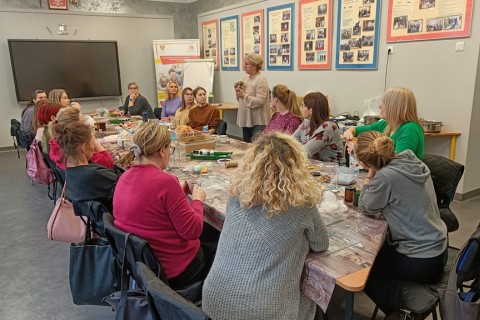 Warsztaty kreatywne  dla dorosłych - tworzenie świec