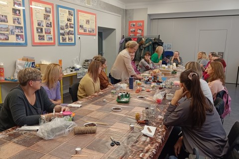 Warsztaty kreatywne  dla dorosłych - tworzenie świec