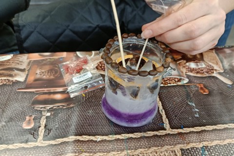 Warsztaty kreatywne  dla dorosłych - tworzenie świec