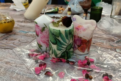 Warsztaty kreatywne  dla dorosłych - tworzenie świec