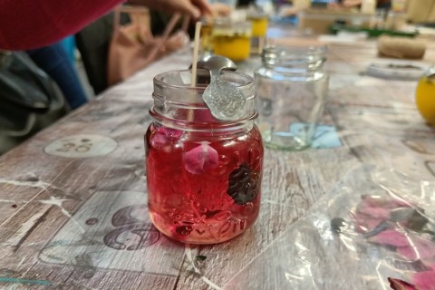 Warsztaty kreatywne  dla dorosłych - tworzenie świec