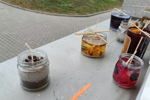 Warsztaty kreatywne  dla dorosłych - tworzenie świec