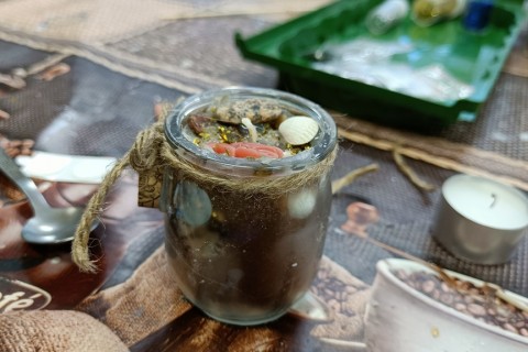 Warsztaty kreatywne  dla dorosłych - tworzenie świec