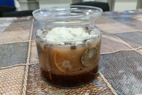 Warsztaty kreatywne  dla dorosłych - tworzenie świec