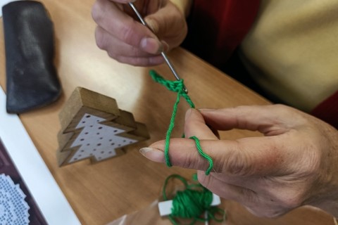 Warsztaty szydełkowania dla seniorów